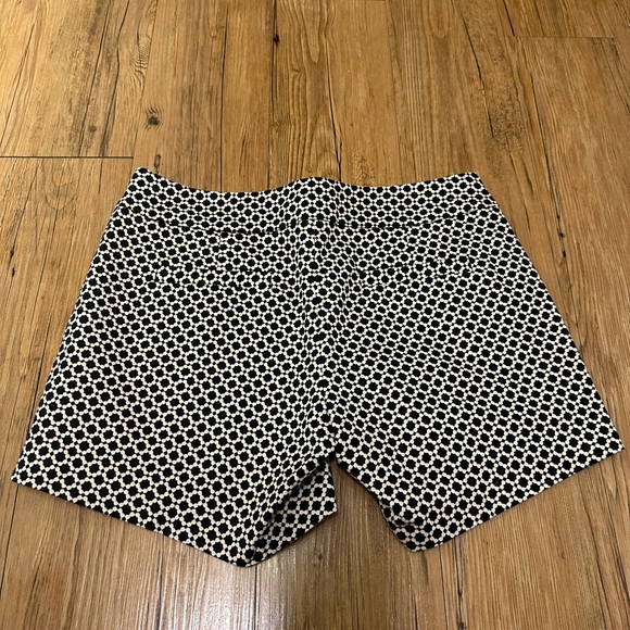 J. Crew Black and White Geometric Women's Shorts - Picture 3 of 5